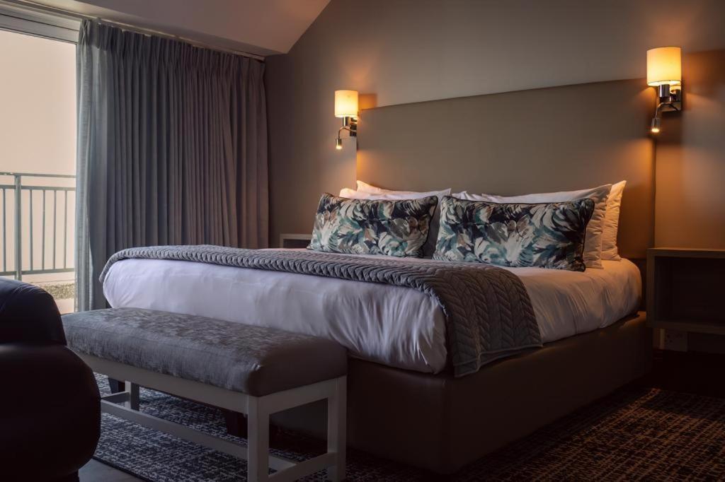 Diaz Hotel And Resort Mosselbaai Buitenkant foto